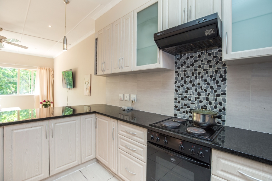 To Let 2 Bedroom Property for Rent in Essenwood KwaZulu-Natal