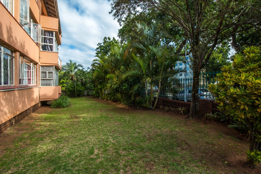 To Let 2 Bedroom Property for Rent in Essenwood KwaZulu-Natal