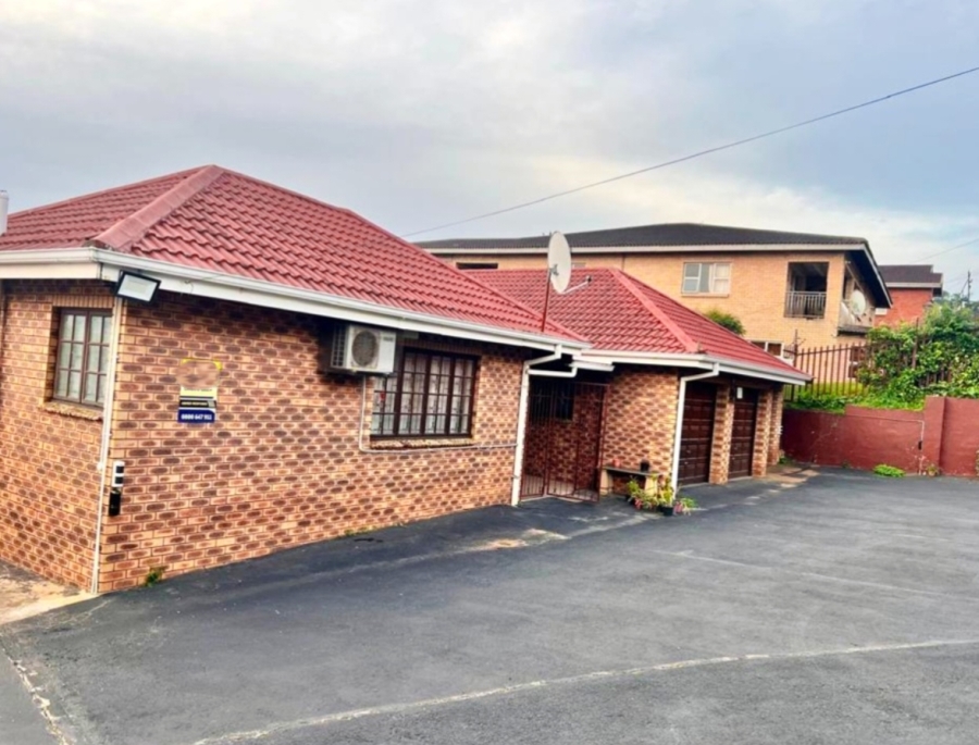 4 Bedroom Property for Sale in Raisethorpe KwaZulu-Natal