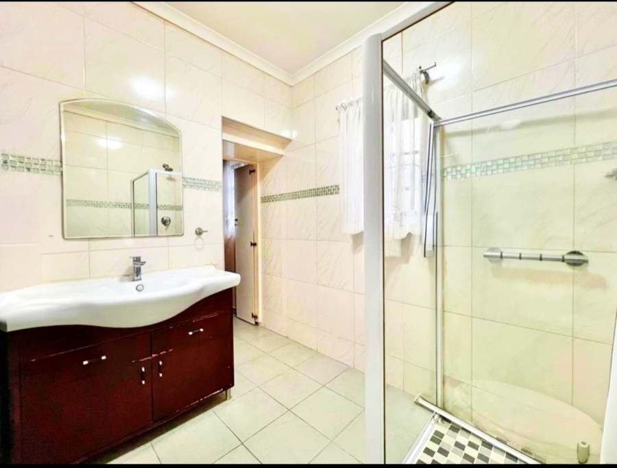 4 Bedroom Property for Sale in Raisethorpe KwaZulu-Natal