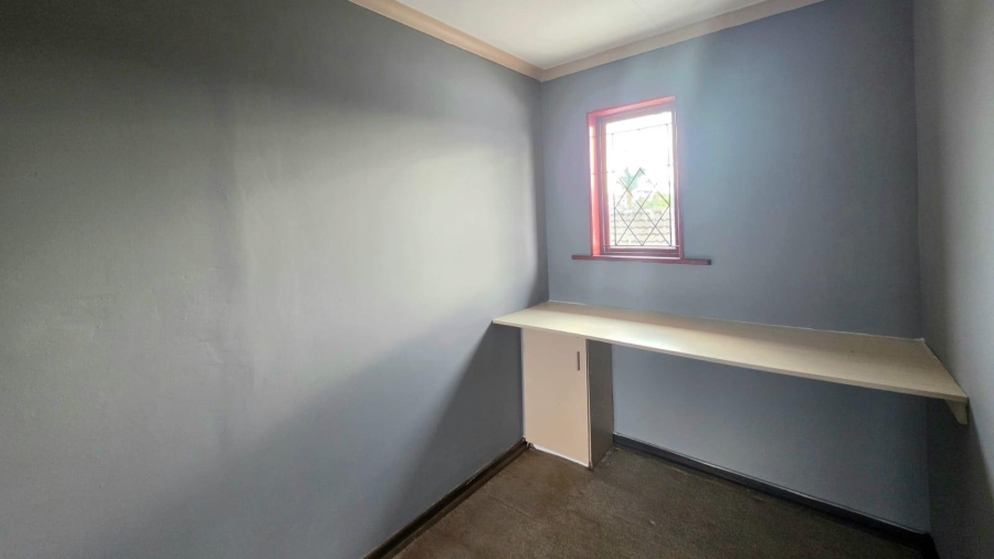 To Let 3 Bedroom Property for Rent in Yellowwood Park KwaZulu-Natal