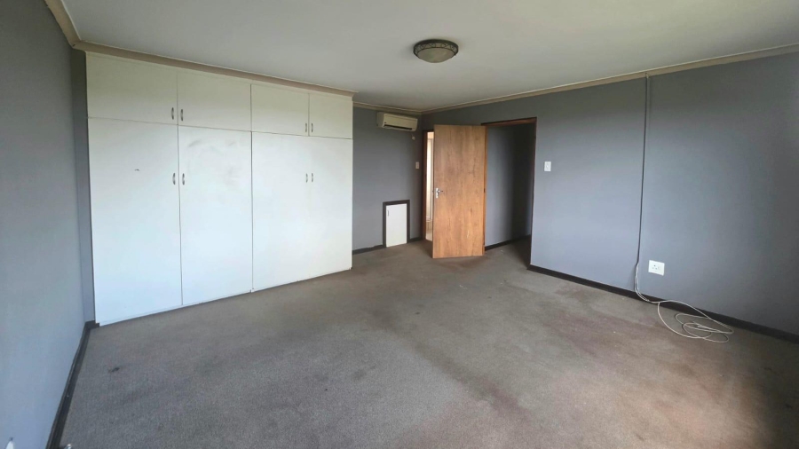 To Let 3 Bedroom Property for Rent in Yellowwood Park KwaZulu-Natal