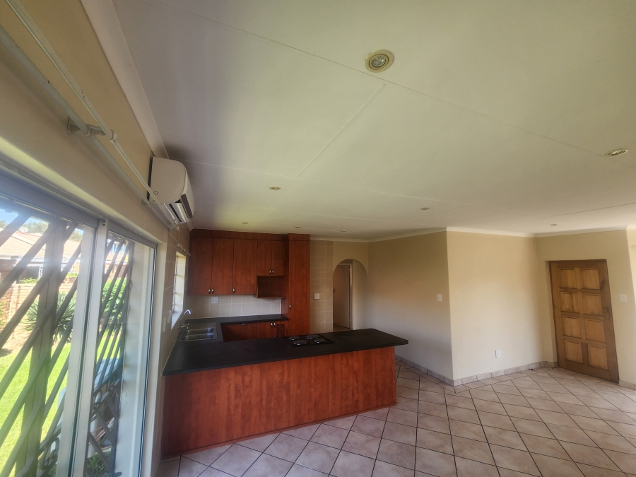 3 Bedroom Property for Sale in Huttenheights KwaZulu-Natal