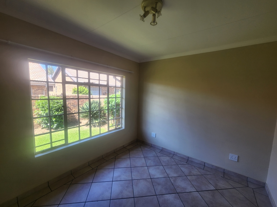 3 Bedroom Property for Sale in Huttenheights KwaZulu-Natal