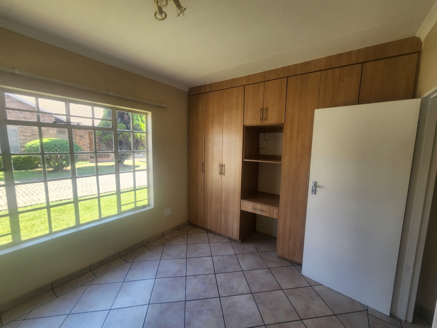 3 Bedroom Property for Sale in Huttenheights KwaZulu-Natal