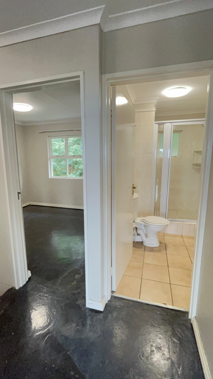 3 Bedroom Property for Sale in Kloof KwaZulu-Natal
