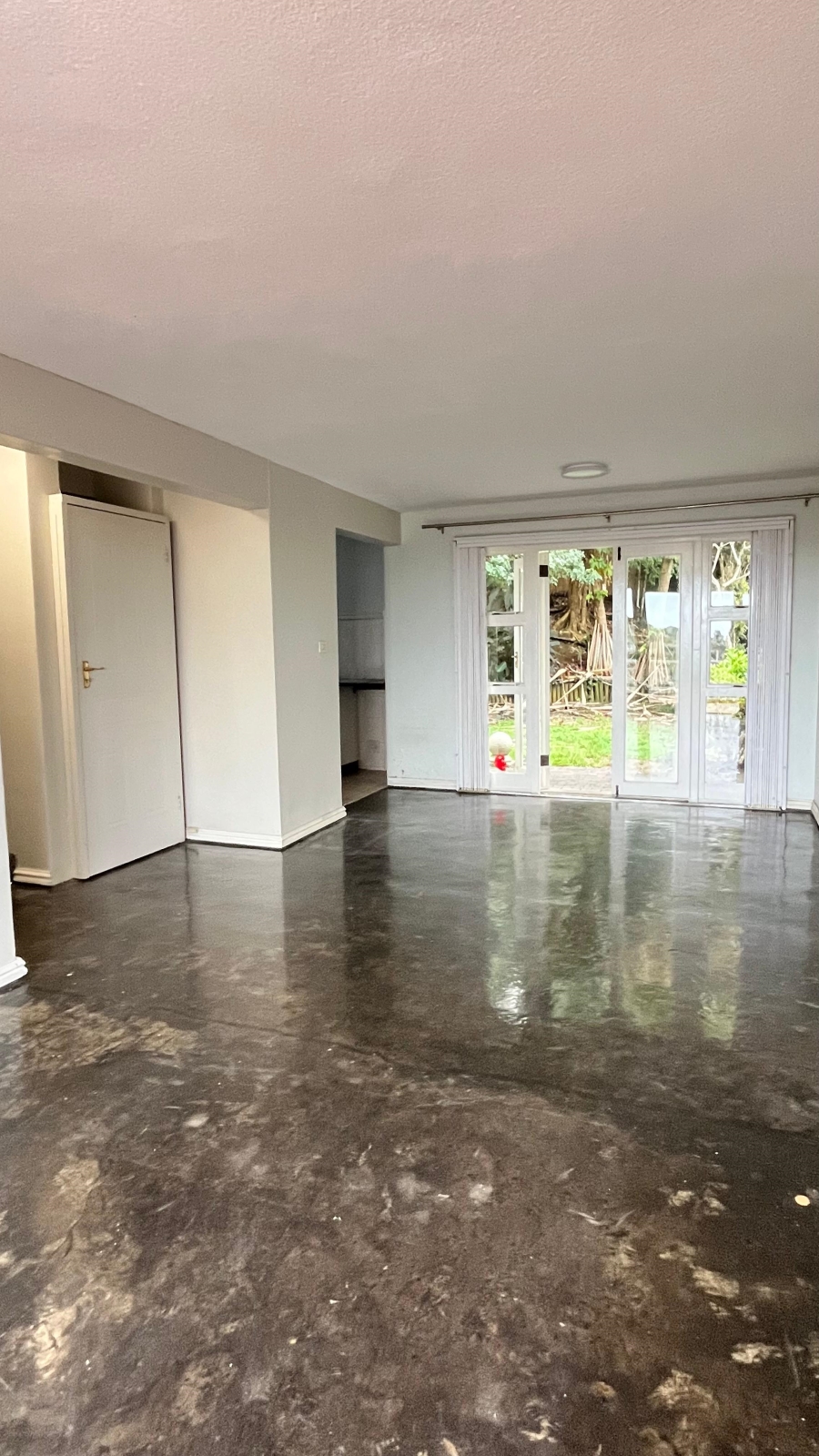 3 Bedroom Property for Sale in Kloof KwaZulu-Natal