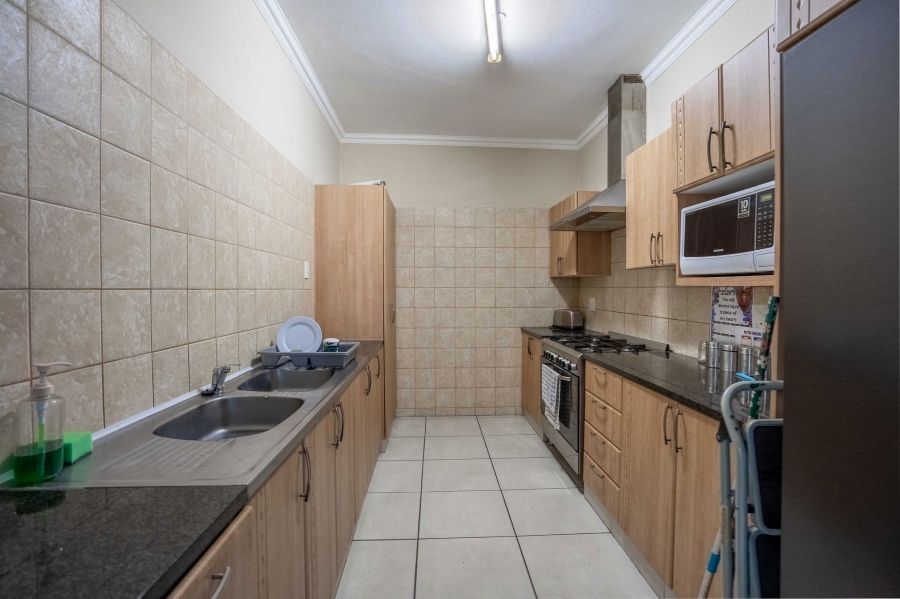 8 Bedroom Property for Sale in Doonside KwaZulu-Natal
