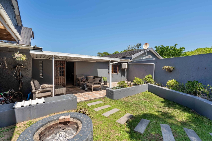 8 Bedroom Property for Sale in Doonside KwaZulu-Natal