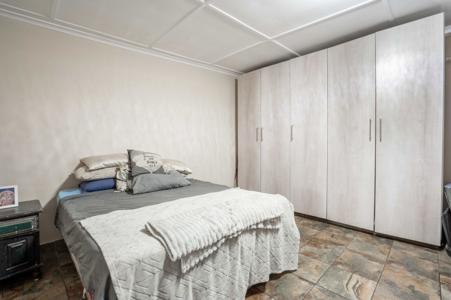 8 Bedroom Property for Sale in Doonside KwaZulu-Natal