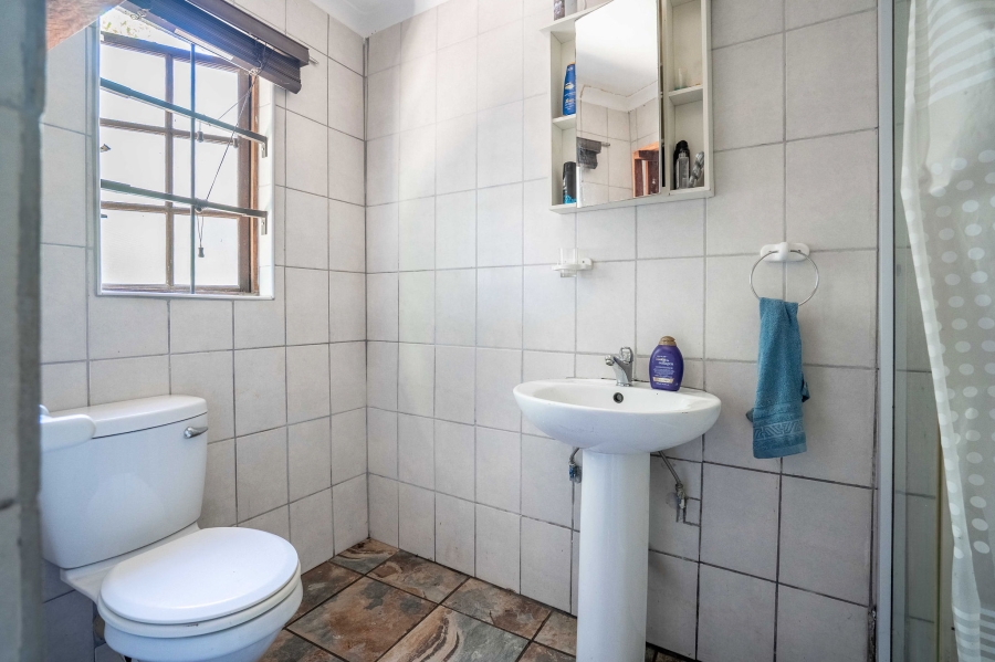 8 Bedroom Property for Sale in Doonside KwaZulu-Natal
