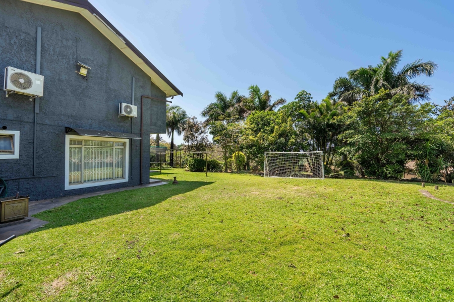 8 Bedroom Property for Sale in Doonside KwaZulu-Natal
