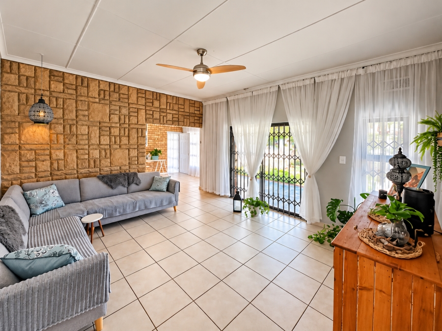 4 Bedroom Property for Sale in Doon Heights KwaZulu-Natal
