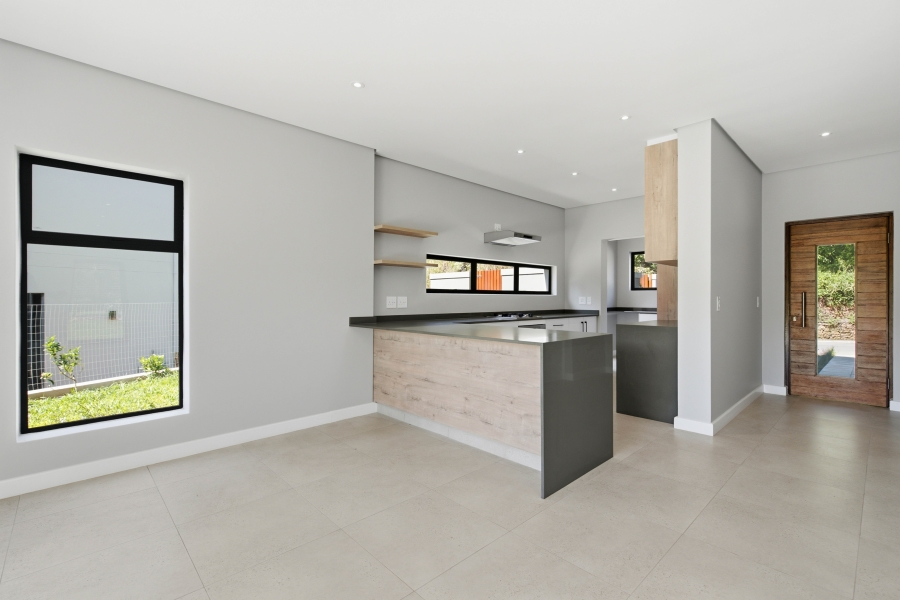4 Bedroom Property for Sale in Cotswold Downs Estates KwaZulu-Natal
