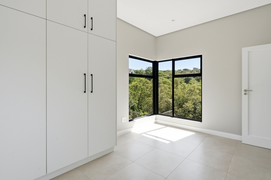 4 Bedroom Property for Sale in Cotswold Downs Estates KwaZulu-Natal