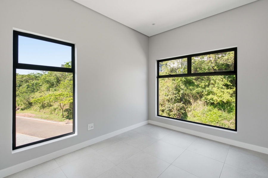 4 Bedroom Property for Sale in Cotswold Downs Estates KwaZulu-Natal