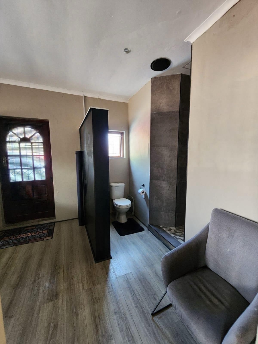 To Let 3 Bedroom Property for Rent in Kloof KwaZulu-Natal