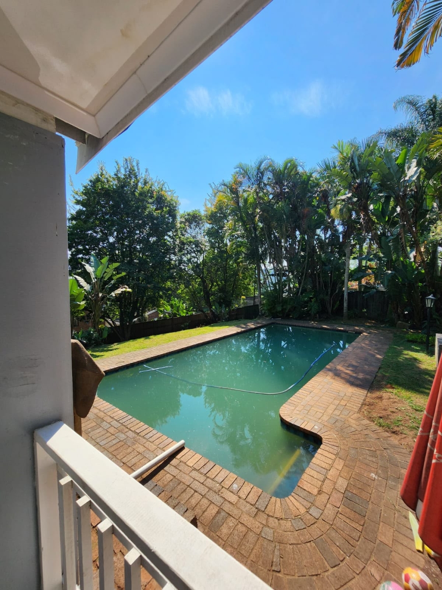 To Let 3 Bedroom Property for Rent in Kloof KwaZulu-Natal