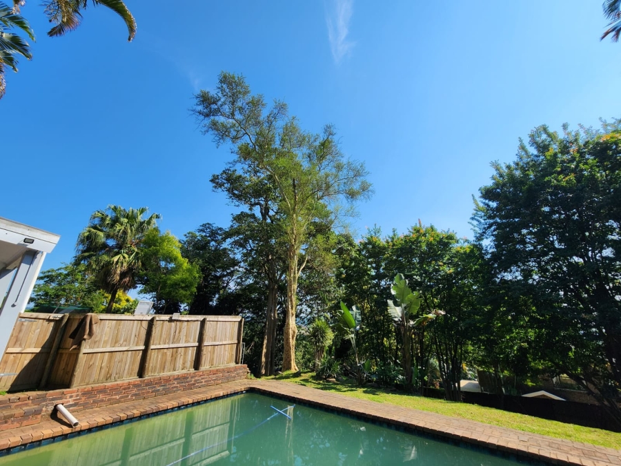 To Let 3 Bedroom Property for Rent in Kloof KwaZulu-Natal