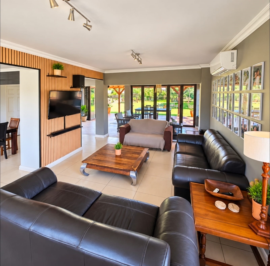 4 Bedroom Property for Sale in Clifton Hill Estate KwaZulu-Natal
