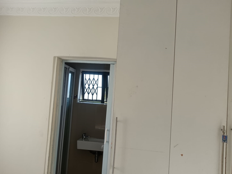 3 Bedroom Property for Sale in Newlands East KwaZulu-Natal