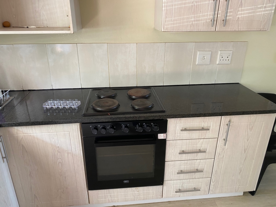 2 Bedroom Property for Sale in Chase Valley KwaZulu-Natal