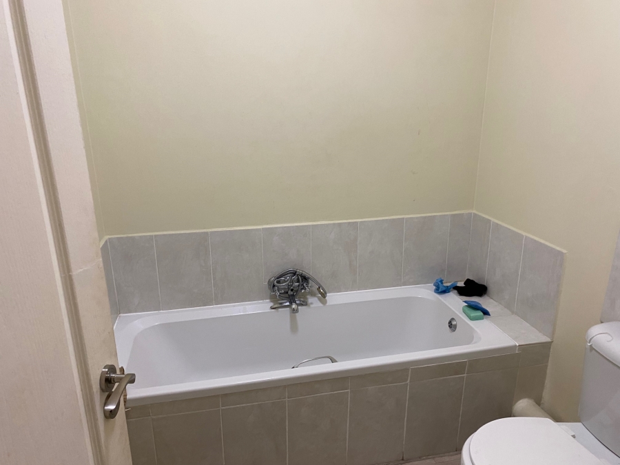 2 Bedroom Property for Sale in Chase Valley KwaZulu-Natal