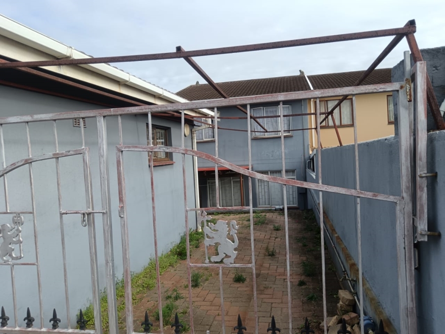 3 Bedroom Property for Sale in Newlands West KwaZulu-Natal