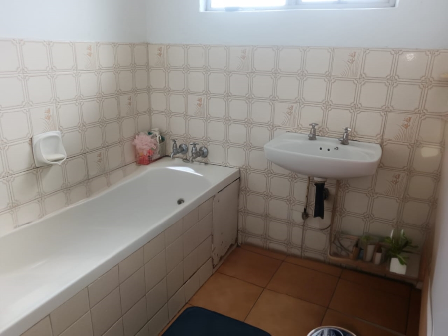 3 Bedroom Property for Sale in Newlands West KwaZulu-Natal