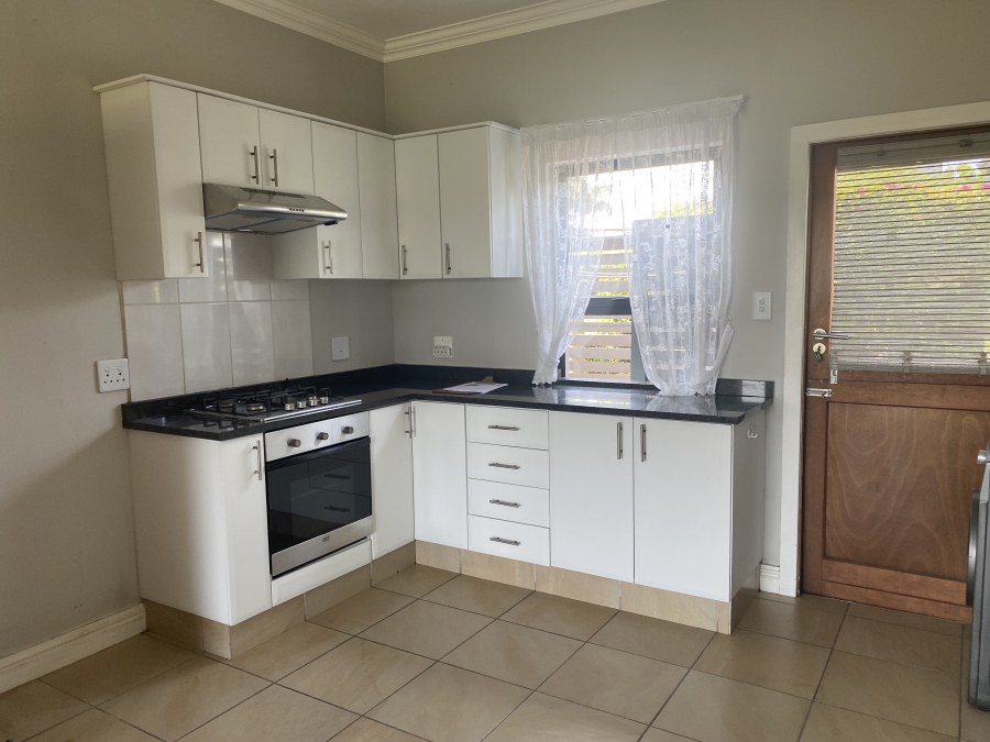 To Let 2 Bedroom Property for Rent in Palm Lakes Estate KwaZulu-Natal