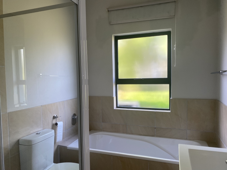 To Let 2 Bedroom Property for Rent in Palm Lakes Estate KwaZulu-Natal
