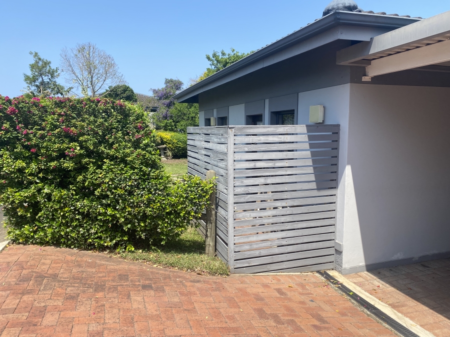 To Let 2 Bedroom Property for Rent in Palm Lakes Estate KwaZulu-Natal