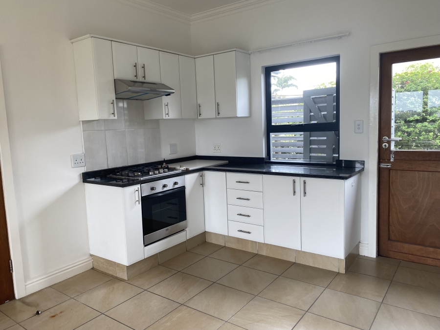To Let 2 Bedroom Property for Rent in Palm Lakes Estate KwaZulu-Natal