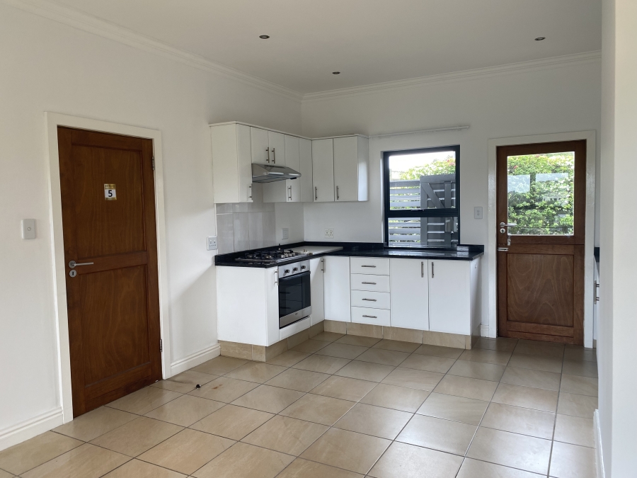 To Let 2 Bedroom Property for Rent in Palm Lakes Estate KwaZulu-Natal