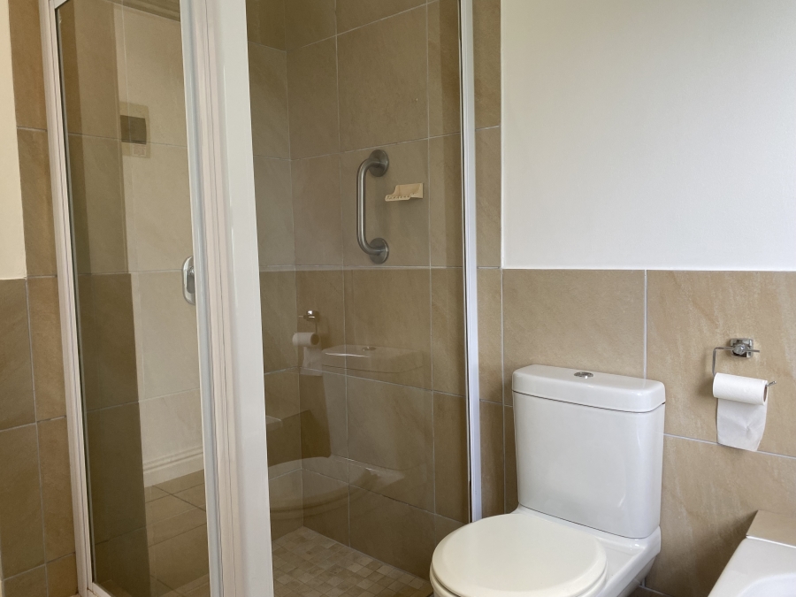 To Let 2 Bedroom Property for Rent in Palm Lakes Estate KwaZulu-Natal