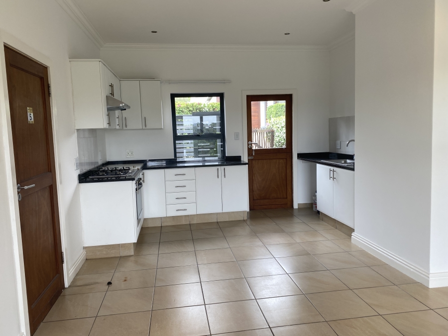 To Let 2 Bedroom Property for Rent in Palm Lakes Estate KwaZulu-Natal