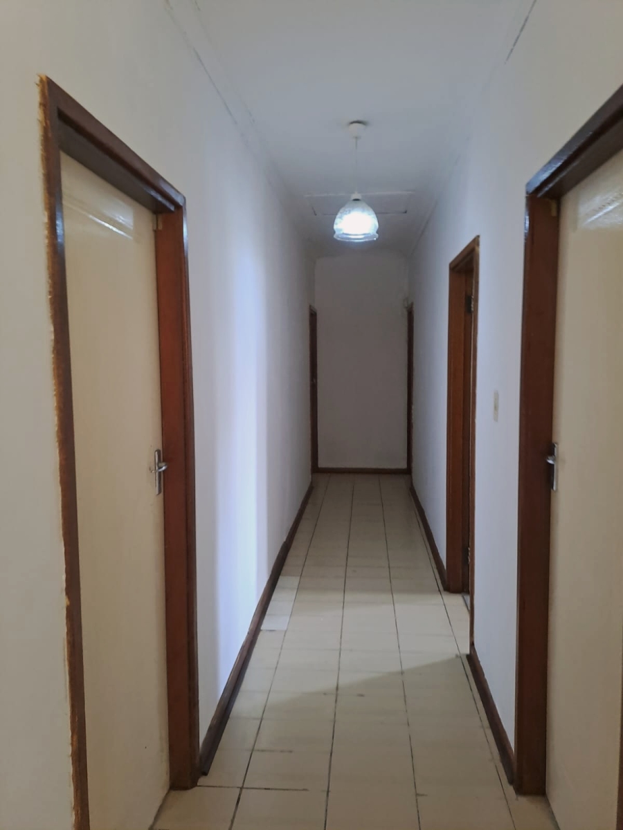 5 Bedroom Property for Sale in Kildare KwaZulu-Natal