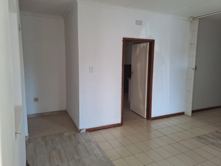 5 Bedroom Property for Sale in Kildare KwaZulu-Natal