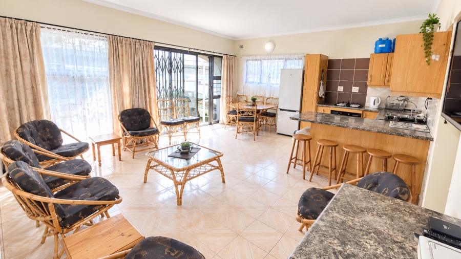 3 Bedroom Property for Sale in Uvongo Beach KwaZulu-Natal
