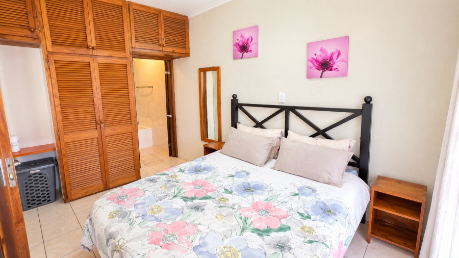 3 Bedroom Property for Sale in Uvongo Beach KwaZulu-Natal