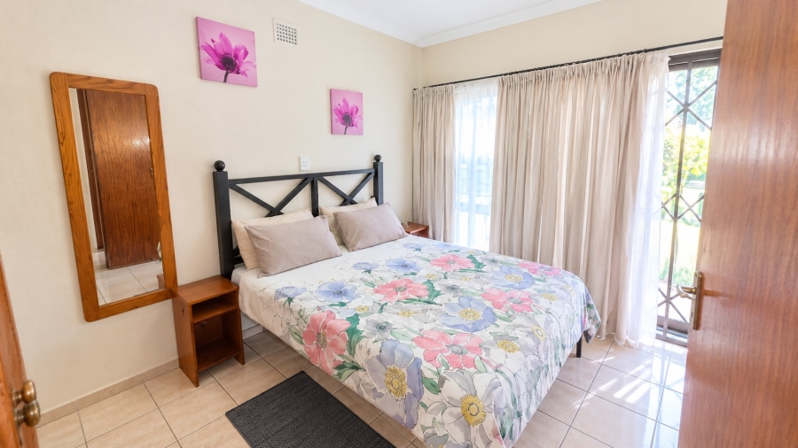 3 Bedroom Property for Sale in Uvongo Beach KwaZulu-Natal