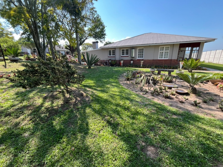 5 Bedroom Property for Sale in Wartburg KwaZulu-Natal