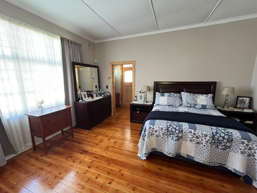5 Bedroom Property for Sale in Wartburg KwaZulu-Natal