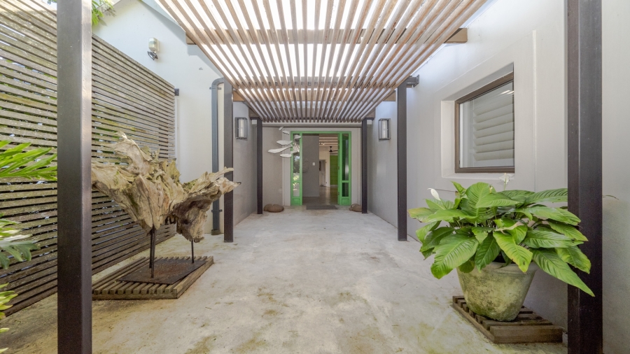 6 Bedroom Property for Sale in Prince