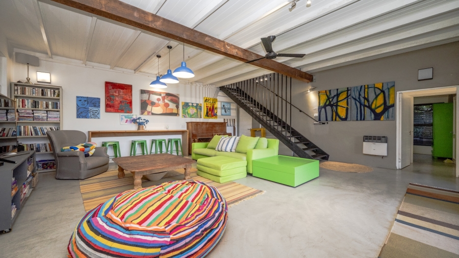 6 Bedroom Property for Sale in Prince