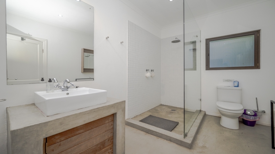 6 Bedroom Property for Sale in Prince