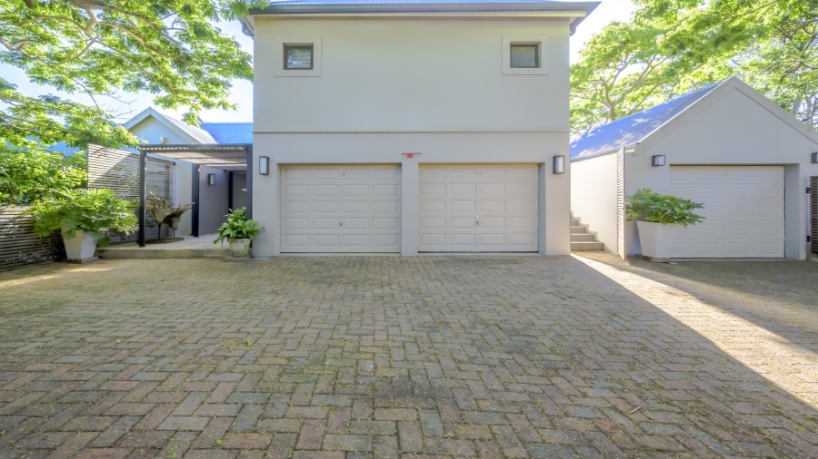 6 Bedroom Property for Sale in Prince