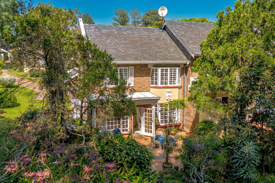 3 Bedroom Property for Sale in Kloof KwaZulu-Natal
