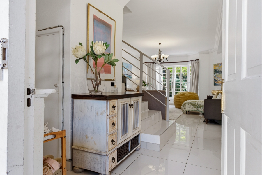 3 Bedroom Property for Sale in Kloof KwaZulu-Natal