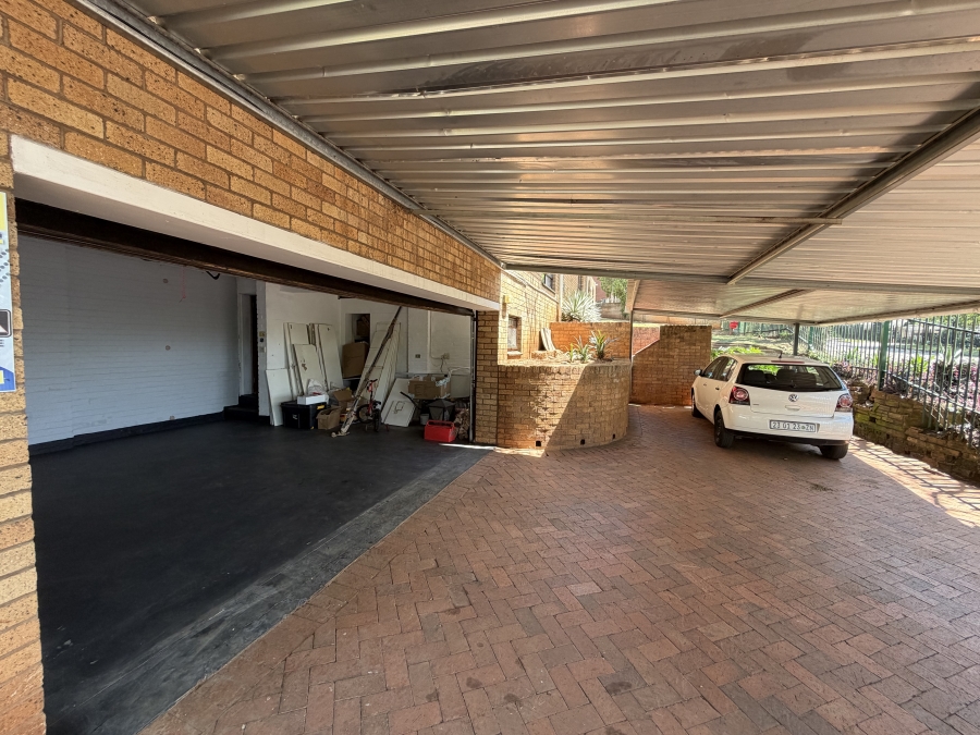 3 Bedroom Property for Sale in Hayfields KwaZulu-Natal